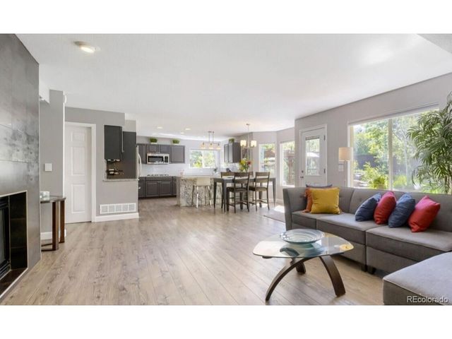 9940 Candlewood Ln, Highlands Ranch, CO 80126