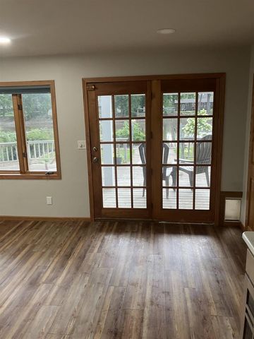 E9278 COUNTY ROAD X, New London, WI 54961