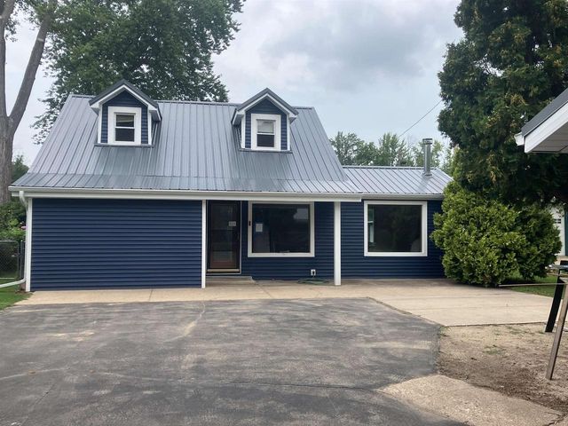 E9278 COUNTY ROAD X, New London, WI 54961