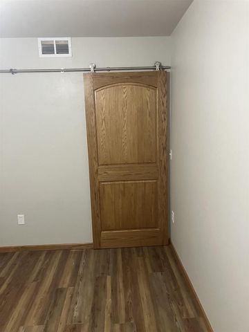 E9278 COUNTY ROAD X, New London, WI 54961