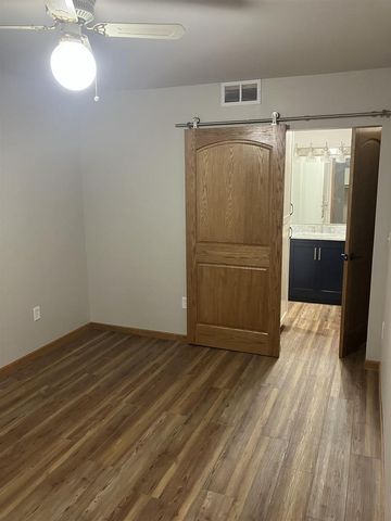 E9278 COUNTY ROAD X, New London, WI 54961