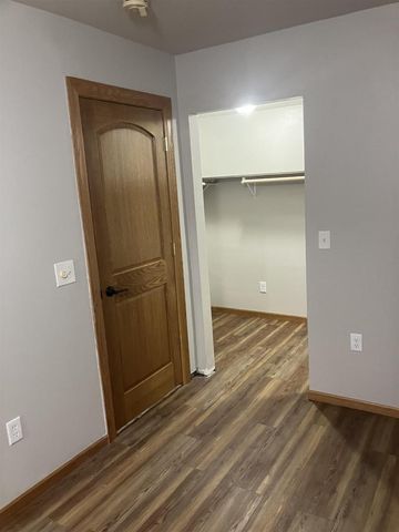E9278 COUNTY ROAD X, New London, WI 54961