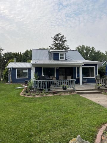 E9278 COUNTY ROAD X, New London, WI 54961