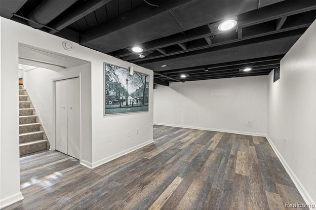 22312 Madison Street, Dearborn, MI 48124