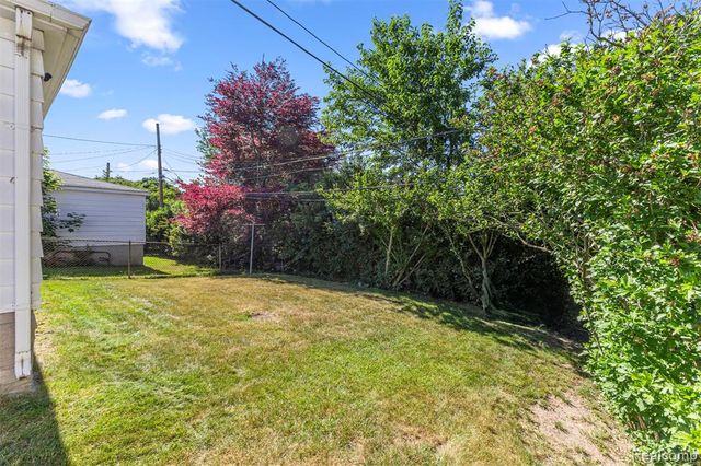 22312 Madison Street, Dearborn, MI 48124
