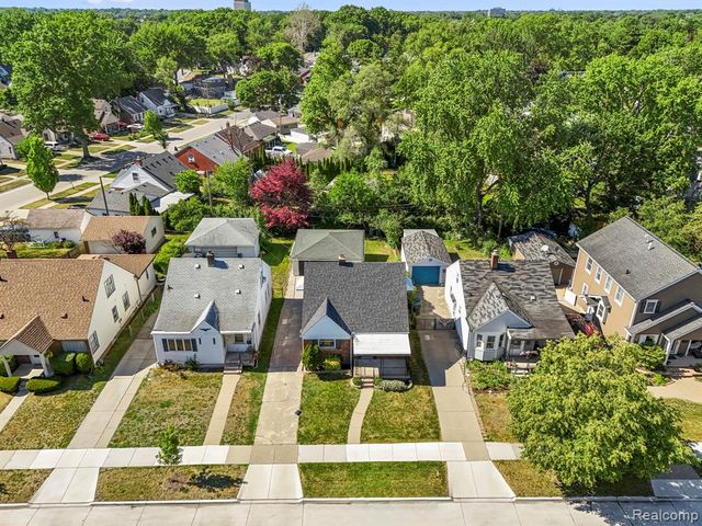 22312 Madison Street, Dearborn, MI 48124