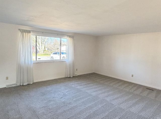 3522 E Grandview Drive, Bloomington, IN 47408