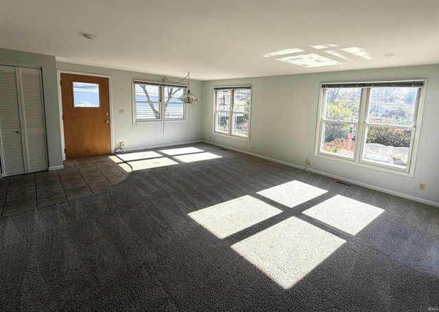 3522 E Grandview Drive, Bloomington, IN 47408