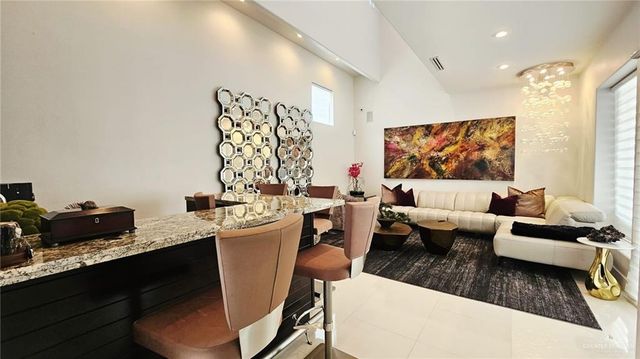 2213 S 48th Street, Mcallen, TX 78503