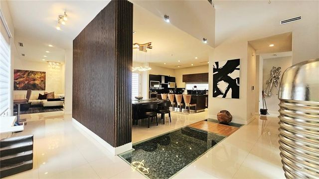 2213 S 48th Street, Mcallen, TX 78503