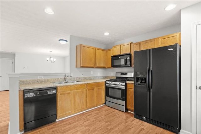 363 W Oaks Trail, Woodstock, GA 30188