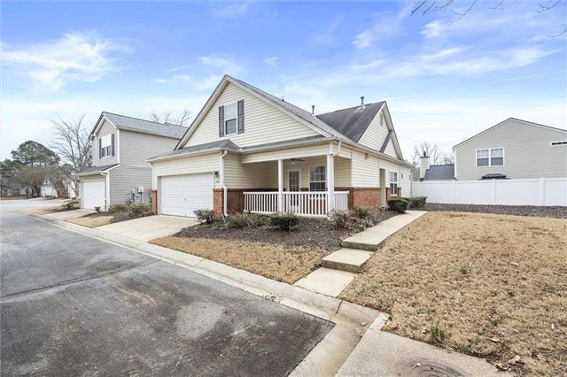 363 W Oaks Trail, Woodstock, GA 30188