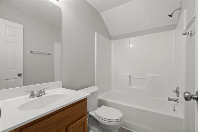 363 W Oaks Trail, Woodstock, GA 30188