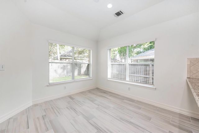 130 W Stockbridge Landing Circle, The Woodlands, TX 77382