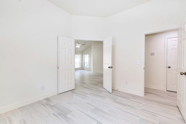 130 W Stockbridge Landing Circle, The Woodlands, TX 77382