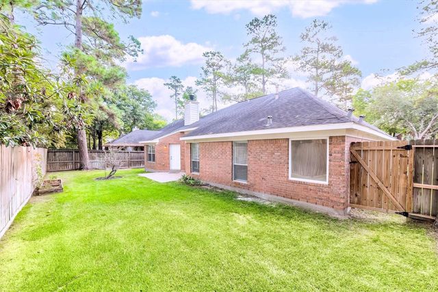 130 W Stockbridge Landing Circle, The Woodlands, TX 77382