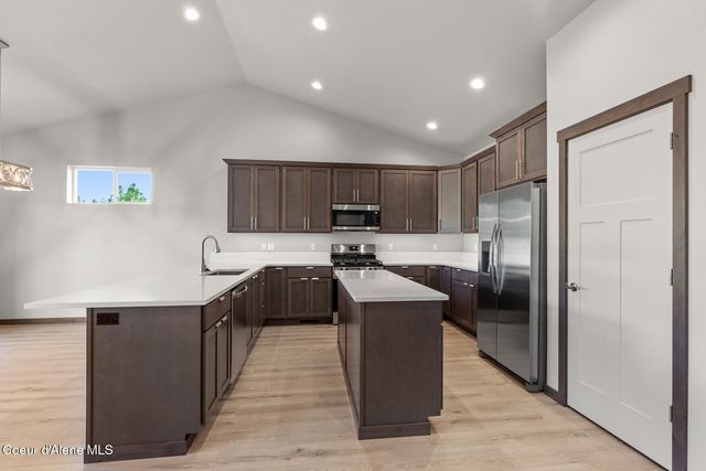 26979 Asulkan Street, Athol, ID 83801
