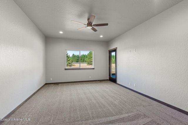 26979 Asulkan Street, Athol, ID 83801