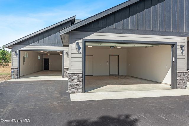 26979 Asulkan Street, Athol, ID 83801