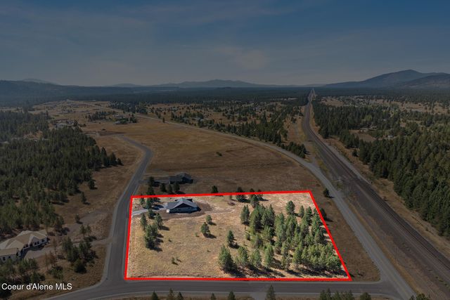 26979 Asulkan Street, Athol, ID 83801