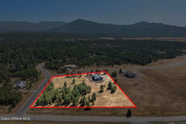 26979 Asulkan Street, Athol, ID 83801