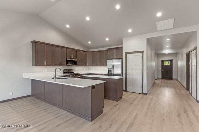 26979 Asulkan Street, Athol, ID 83801