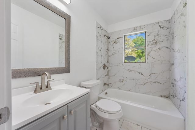 3835 Lovingood Drive, Dallas, TX 75241