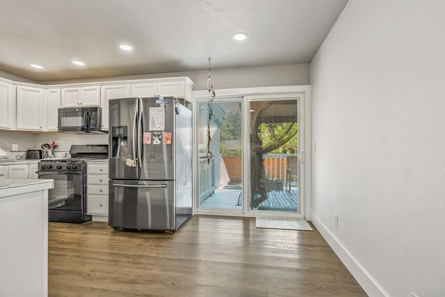 1736 Lewis Avenue, Billings, MT 59102