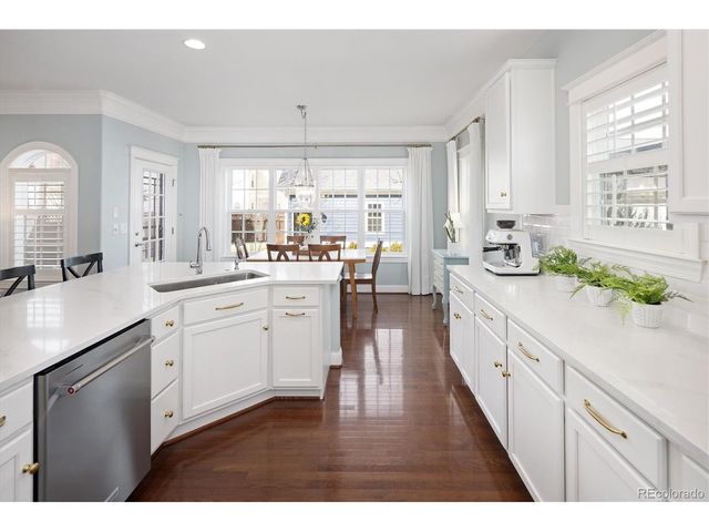 9221 E 33rd Ave, Denver, CO 80238