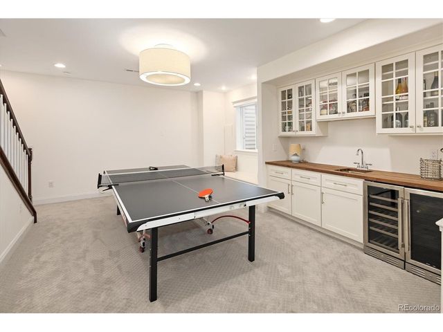 9221 E 33rd Ave, Denver, CO 80238