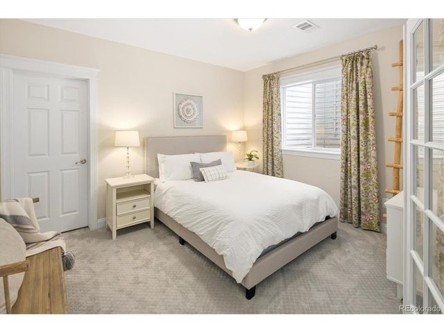 9221 E 33rd Ave, Denver, CO 80238