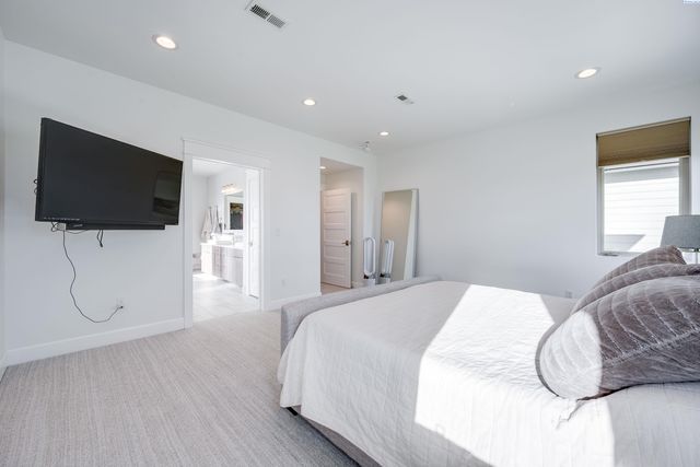 270 SW Golden Hills Drive, Pullman, WA 99163