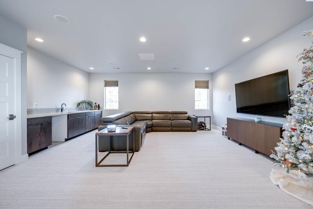 270 SW Golden Hills Drive, Pullman, WA 99163