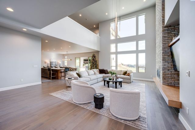 270 SW Golden Hills Drive, Pullman, WA 99163