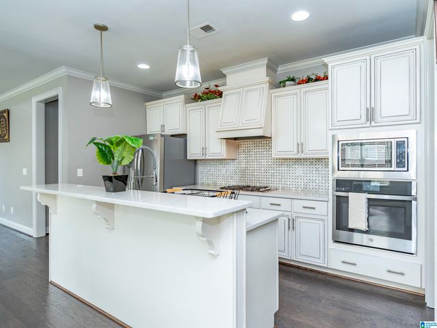 5552 NORTHRIDGE CIRCLE, Hoover, AL 35244
