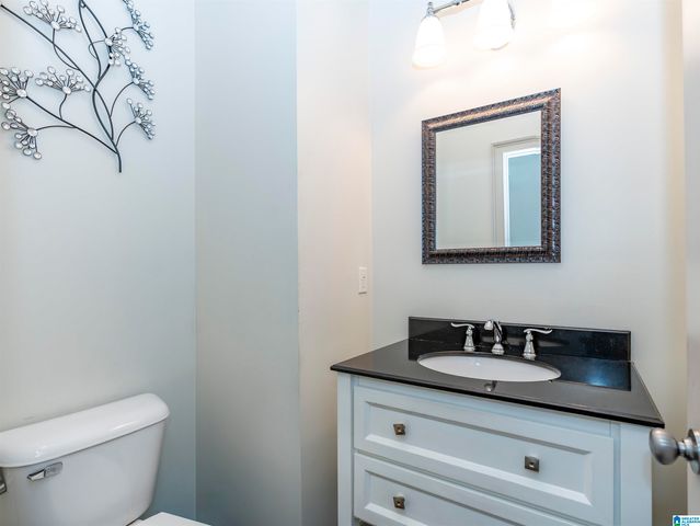 5552 NORTHRIDGE CIRCLE, Hoover, AL 35244