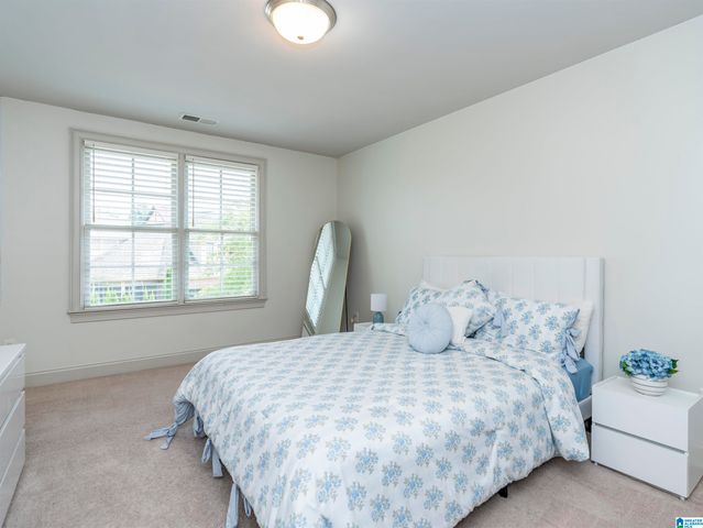 5552 NORTHRIDGE CIRCLE, Hoover, AL 35244