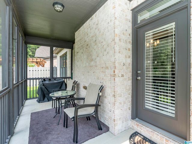 5552 NORTHRIDGE CIRCLE, Hoover, AL 35244