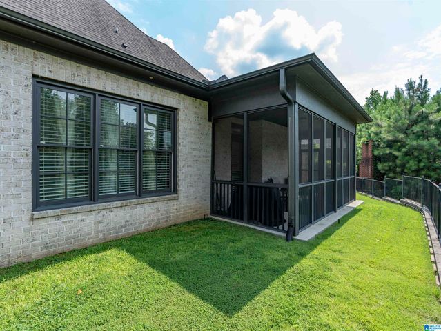 5552 NORTHRIDGE CIRCLE, Hoover, AL 35244