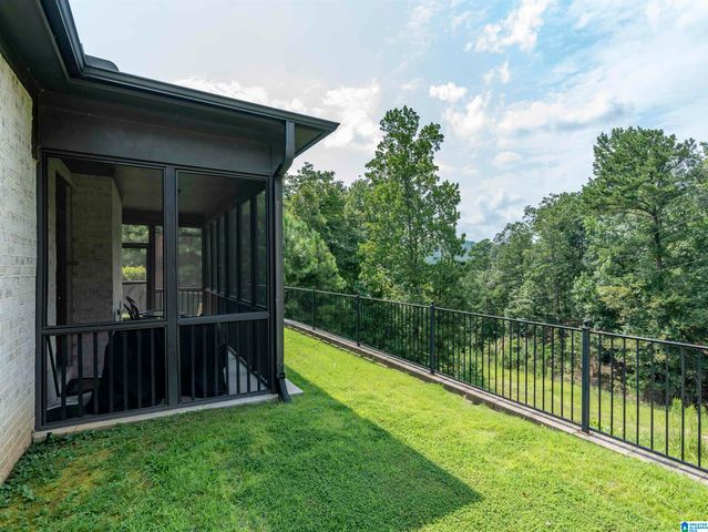 5552 NORTHRIDGE CIRCLE, Hoover, AL 35244