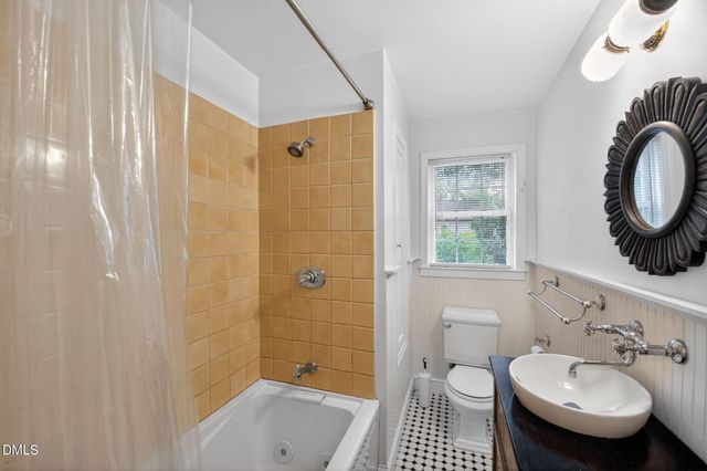 500 Pearl Street, Fayetteville, NC 28303