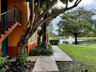 10717 Cleary Boulevard 211, Plantation, FL 33324