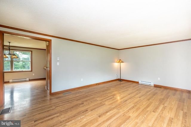 95 MILL RD, Narvon, PA 17555