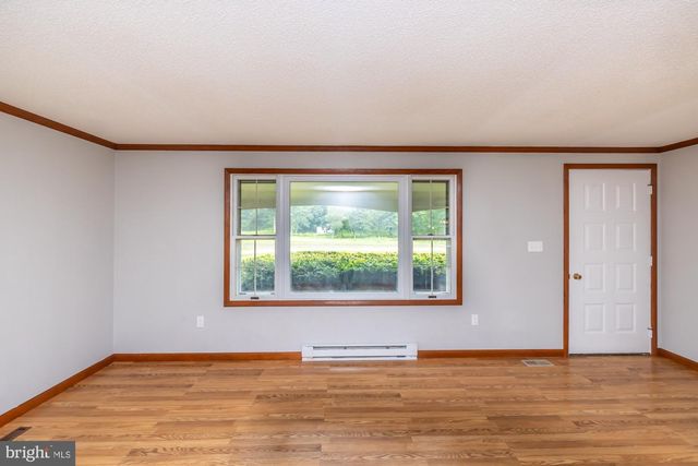 95 MILL RD, Narvon, PA 17555