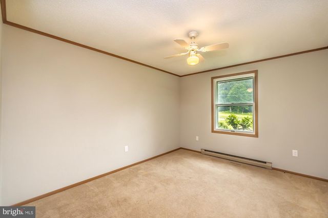 95 MILL RD, Narvon, PA 17555
