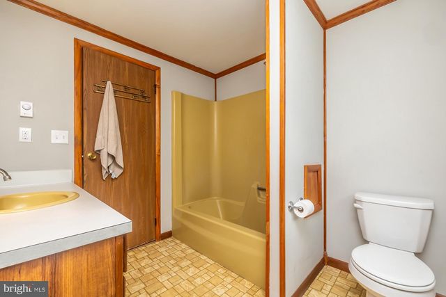 95 MILL RD, Narvon, PA 17555