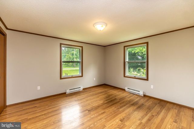 95 MILL RD, Narvon, PA 17555