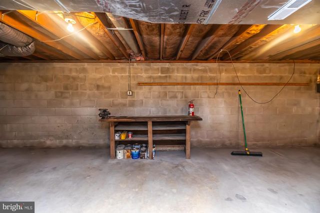 95 MILL RD, Narvon, PA 17555
