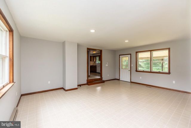 95 MILL RD, Narvon, PA 17555