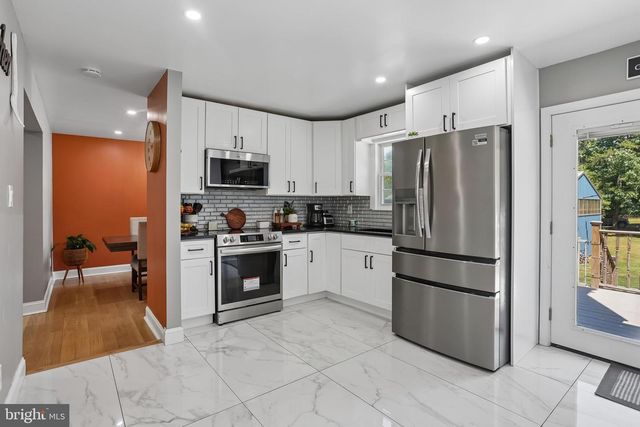 2622 N BLUE BELL RD, Franklinville, NJ 08322